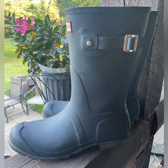Women’s Hunter boots sz9 - Picture 2 of 7